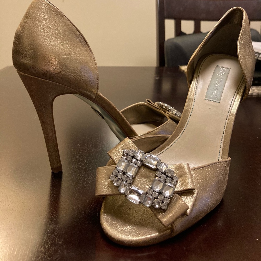 Betsey Johnson Metallic Open-Toe Jeweled Heels Wedding Event Taupe Beige 8.5